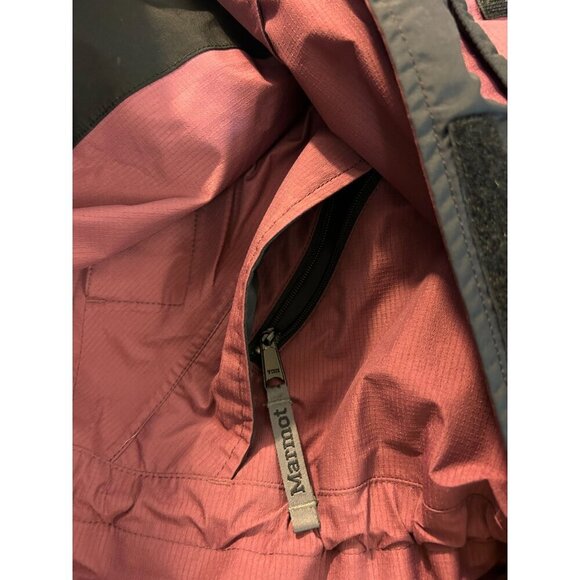 Marmot Pink and Black Women's Jacket - Picture 7 of 7